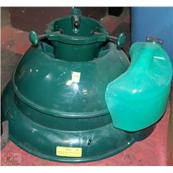 CHRISTMAS TREE STAND WITH SELF WATERING CAN
