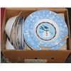 Image 1 : CHRISTMAS THEMED PLATE SET SNOWMAN DESIGN &