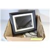 Image 1 : HP 8.4" DIGITAL PICTURE FRAME (MODEL DF840) WITH
