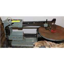 DELTA INDUSTRIAL 16 " SCROLL SAW