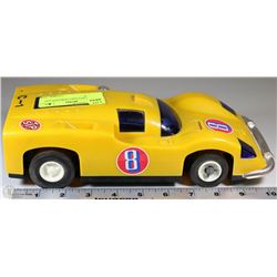 VINTAGE BATTERY POWERED STP RACE CAR