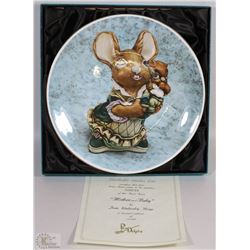 MOTHER AND BABY  PENDELFIN COLLECTOR PLATE