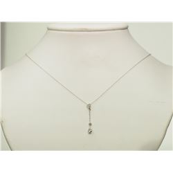 #28-14K WHITE GOLD DIAMOND PENDANT NECKLACE