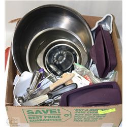 BOX W/BAKING & CAKE DECORATING