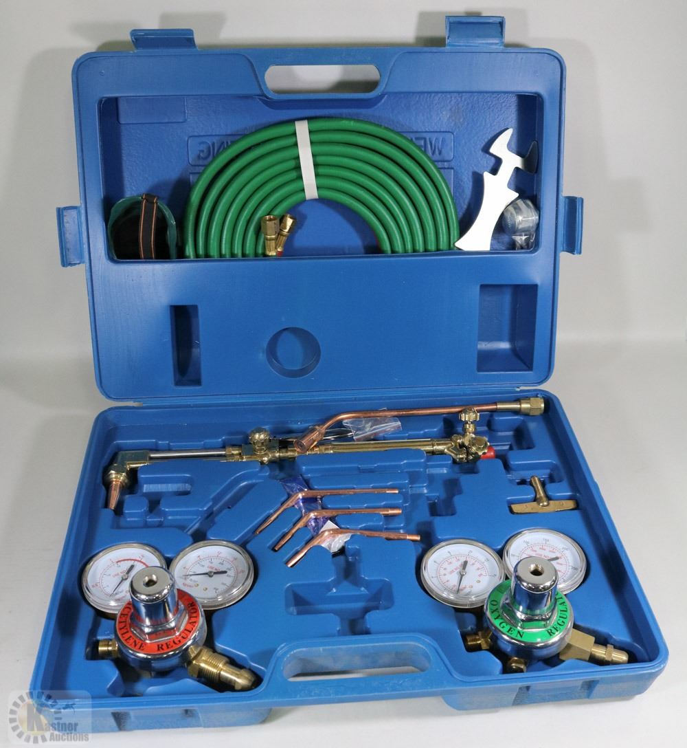 NEW OXYACETYLENE CUTTING KIT WITH TORCH