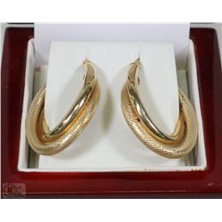 10 KT GOLD OVAL LOOP STYLE EARRINGS