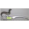 Image 1 : COBRA ENCLOSED HANDLE DECORATIVE KNIFE