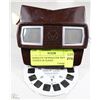 Image 1 : BAKELITE VIEWMASTER WITH A COUPLE OF SLIDES