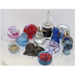 ESTATE ART GLASS PAPERWEIGHT COLLECTION