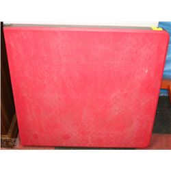 5' LONG FOLDING TABLE RED