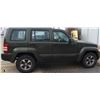 Image 7 : 2008 JEEP LIBERTY 4X4