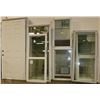 Image 1 : LARGE LOT OF WINDOWS AND DOORS