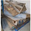 Image 1 : PALLET OF STEPS
