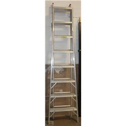 GRADE 2 EXTENDABLE  ALUMINUM LADDER