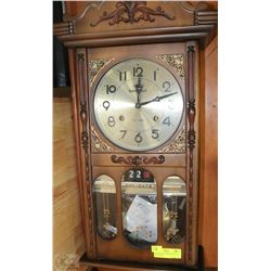 WALL MOUNT INTERNATIONAL 31 DAY - DAY &