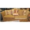 Image 1 : SHOWHOME FONTAINE SOFA WITH ALL THROW CUSHIONS