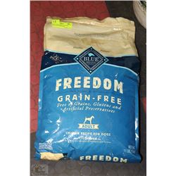 BLUE WILDERNESS 11LB GRAIN FREE ADULT DOG FOOD