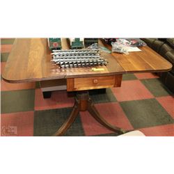 VINTAGE WOODEN BUTTERFLY TABLE WITH BRASS CLAW