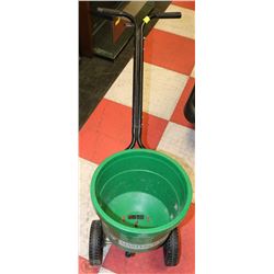 MASTERCRAFT FERTILIZER SPREADER