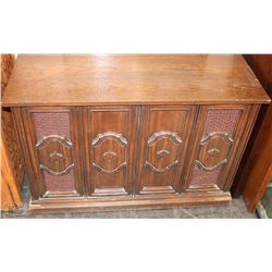 VINTAGE PHILIPS RECORD PLAYER AND STEREO