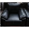 Image 3 : NEW BLACK LEATHERETTE WITH WHITE STITCHING SOFA