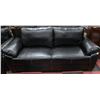 Image 2 : NEW BLACK LEATHERETTE WITH WHITE STITCHING SOFA