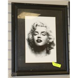 MARILYN MONROE CHARCOAL FRAMED PICTURE