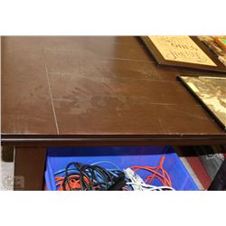 KITCHEN TABLE ON CHOICE: WOOD TONE 42" X 66" X 30H