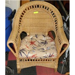 WICKER CHAIR