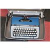 Image 1 : VINTAGE MANUAL TYPEWRITER - SCM
