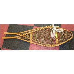 PAIR OF VINTAGE WOODEN SNOW SHOES