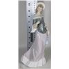 Image 1 : LLADRO MADE IN SPAIN PORCELAIN FIGURINE