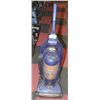Image 1 : BISSELL PET UPRIGHT VACUUM