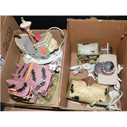 BOX OF 5 HALLOWEEN CERAMIC LIGHT UP HOUSES DECOR