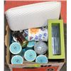Image 1 : BOX WITH ROYAL WINTON COFFEE MUGS ETC.