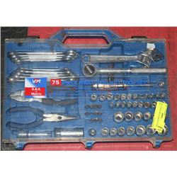VPT 75 PIECE MULTI-PROJECT TOOL SET