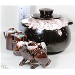 VINTAGE BROWN SUGAR GLAZE BEAN POT BULL & JUGS &