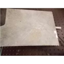 GROUND PLATE