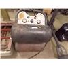 Image 1 : COMPRESSOR - TWIN TANK