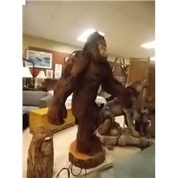 UNIQUE CHAINSAW CARVING - SASQUACH  - 6' TALL  X 37 X 32"