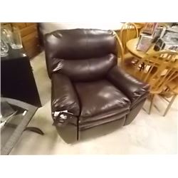 NEW FURNITURE - BONDED LEATHER RECLINER BROWN