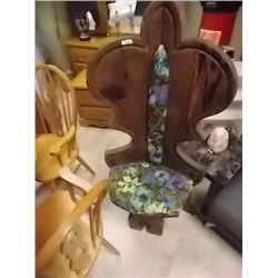 CARVED CORNER CHAIR