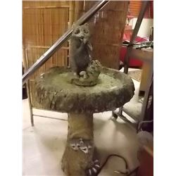 CONCRETE BIRD BATH WITH SQUIRREL