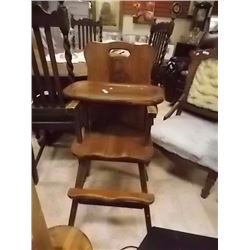 VINTAGE WOODEN WINNIE THE POOH HIGH CHAIR