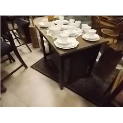 VINTAGE OAK SIDE TABLE 1/4 SAWN OAK WITH WICKER