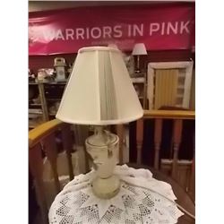 RETRO TABLE LAMP