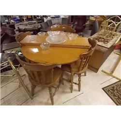 ROCKSTON MAPLE TABLE, 2 LEAFS & 5 CHAIRS