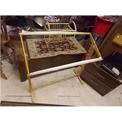 KNITTING LOOM