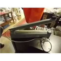 INDUSTRIAL SEALER