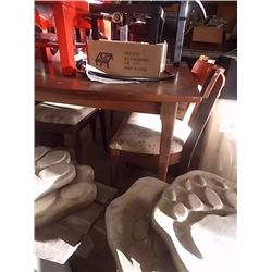 TABLE WITH 2 LEAFS & 4 CHAIRS - ALL ONE MONEY